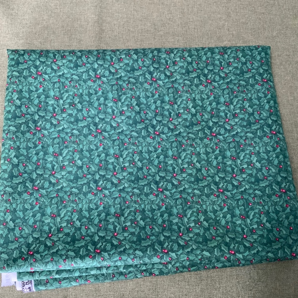 Brand New Debbie Mumm Christmas Holy Fabric Material 5 Yds